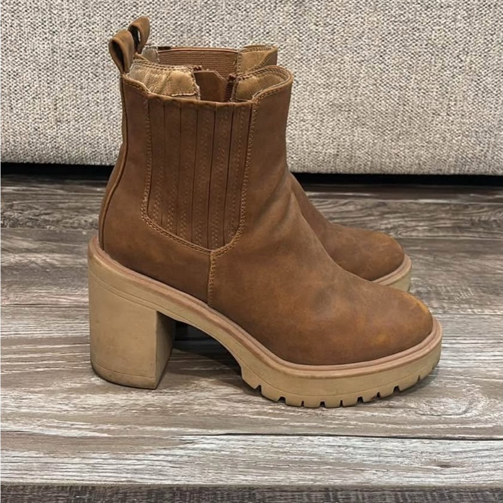 Dolce Vita Brown Heeled Boots with Chunky Platform